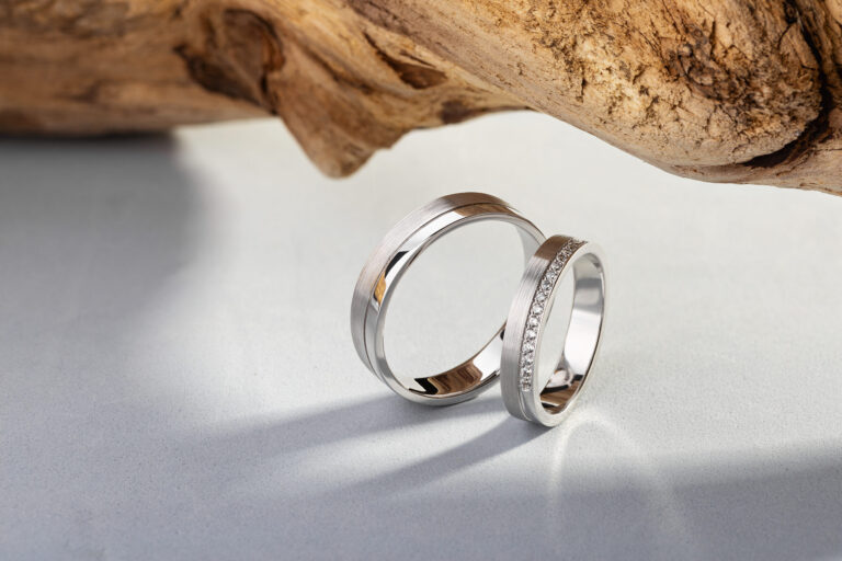 Cincin Kawin Blitar, Cincin Nikah Blitar, Cincin Tunangan Blitar, Cincin Palladium Blitar, Cincin Platinum Blitar, Cincin Emas Putih Blitar, Cincin Emas Kuning Blitar, Cincin Rosegold Blitar, Cincin Custom Blitar, Cincin Couple Blitar,